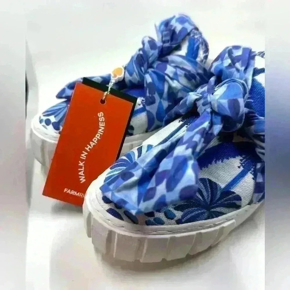 FARM RIO Women’s Tropical Sweet Rio Mule Sneaker With Blue Bow NWT SIZE 9 - Picture 7 of 15
